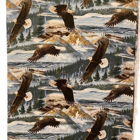David Textiles 44" Cotton Soaring Along the Shores Fabric 2.75 Yards Bald Eagles - Picture 1 of 5